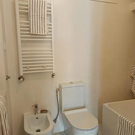 Adi 3 Boutique House Apartment
